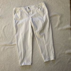 Gloria Vanderbilt Capris